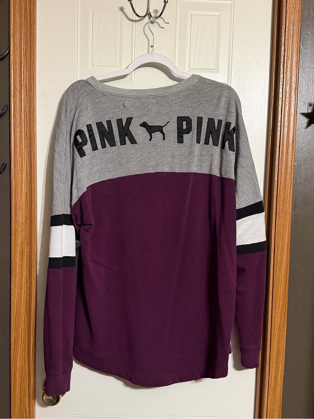 🖤vs pink long sleeve shirt Victoria secret